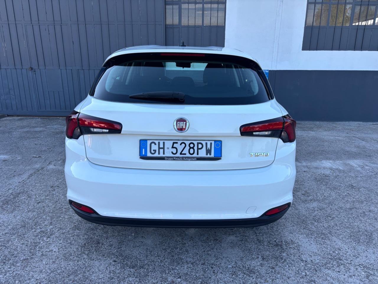 Fiat Tipo 1.3 Mjt. Garanzia 12 mesi. Neopatentati