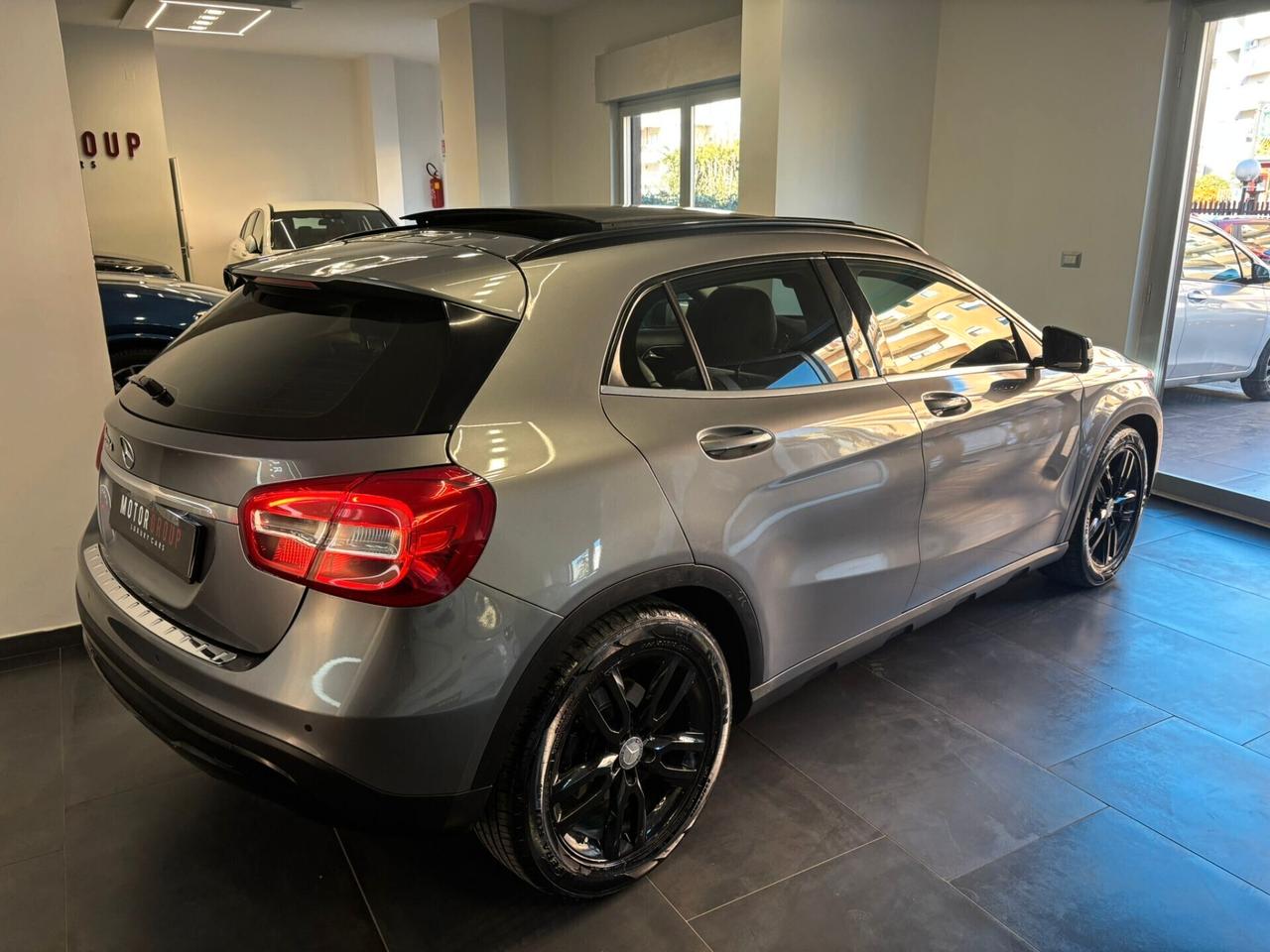 Mercedes-benz GLA 220 d Automatic Sport Tetto Apribile