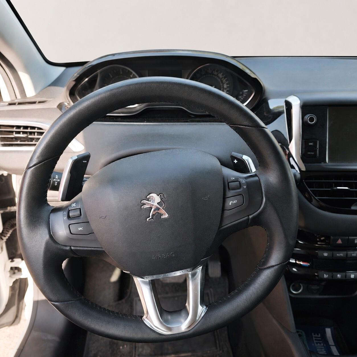 Peugeot 208 1.6 e-HDi 92 CV Stop&Start ETG6 5 porte Allure