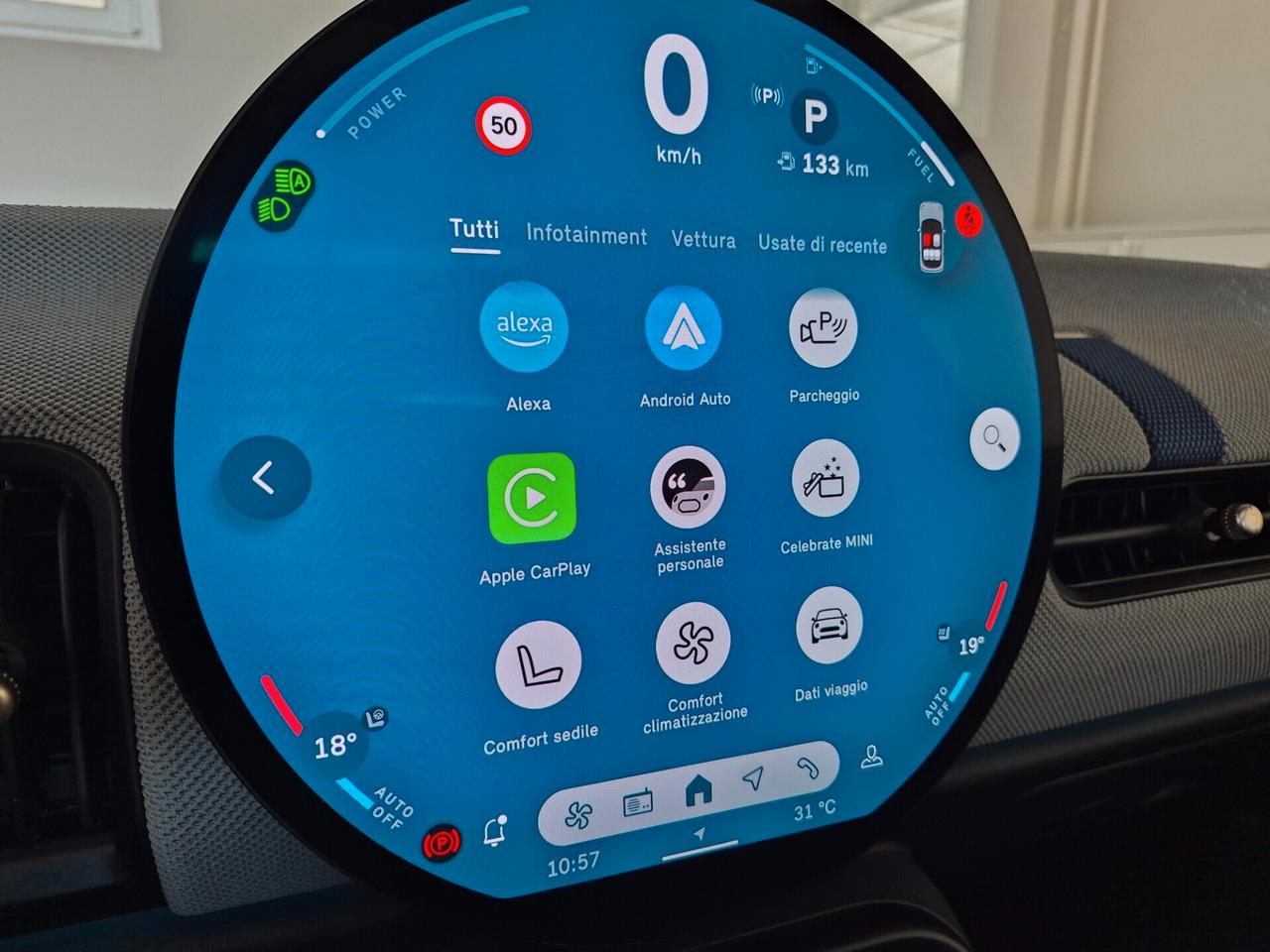 MINI Cooper C 5 PORTE RESTYLING TETTO PANORAMICO APRIBILE SEDILI SPORT. PELLE JCW LED NAVI CARPLAY AUTO UFFICIALE MINI 1 PROPRIETARIO