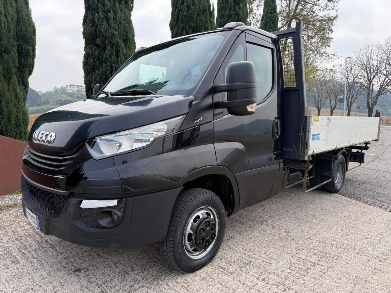 IVECO DAILY 35C18 RIBALTABILE TRILATERALE