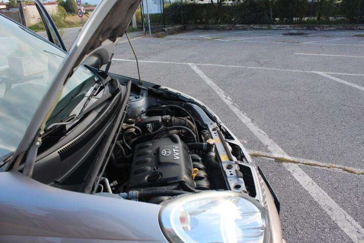 Toyota Yaris Verso 1.3i 16V cat Sol MULTISPAZIO BENZINA TUTTI I TAGLIANDI IN UFFICIALE UNICO UTILIZZATORE