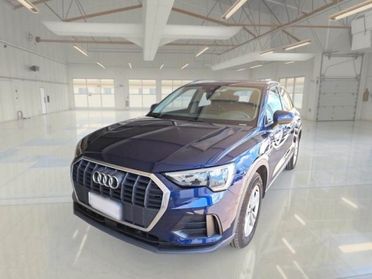 AUDI Q3 35 TDI S tronic Business *** IVA ESPOSTA ***