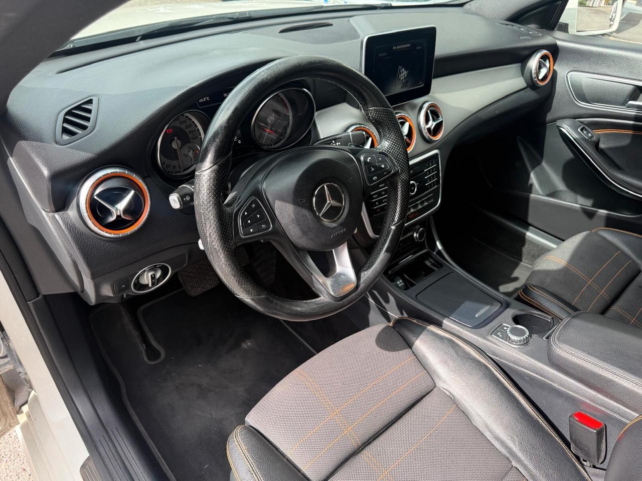 Mercedes-benz CLA 200 180 d S.W. Automatic Premium