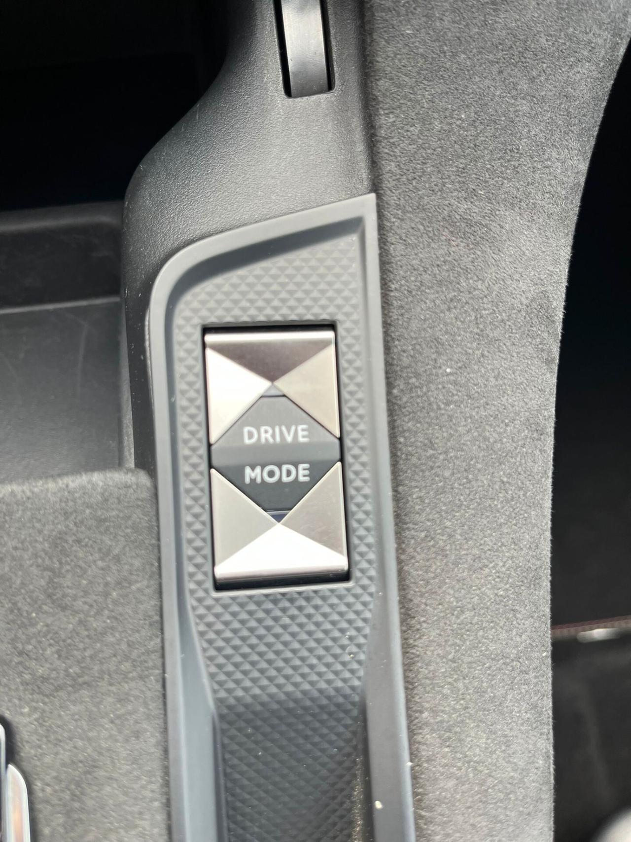 Ds 7 Crossback BlueHDi 180 aut. Grand Chic