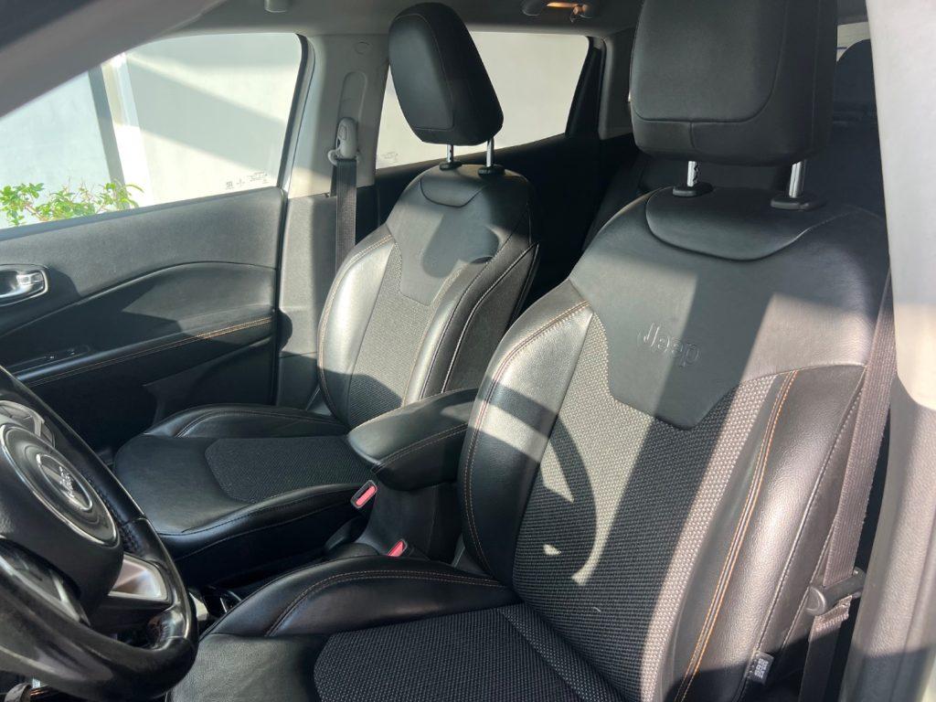 Jeep Compass 1.6 Multijet II 2WD Limited DA€189,00 MENSILI