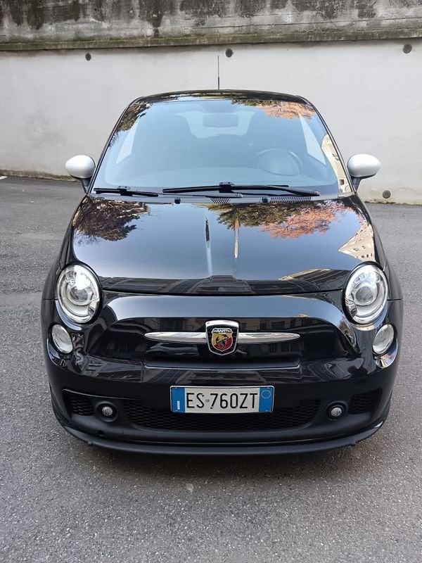 Abarth 500 1.4 Turbo T-Jet Custom