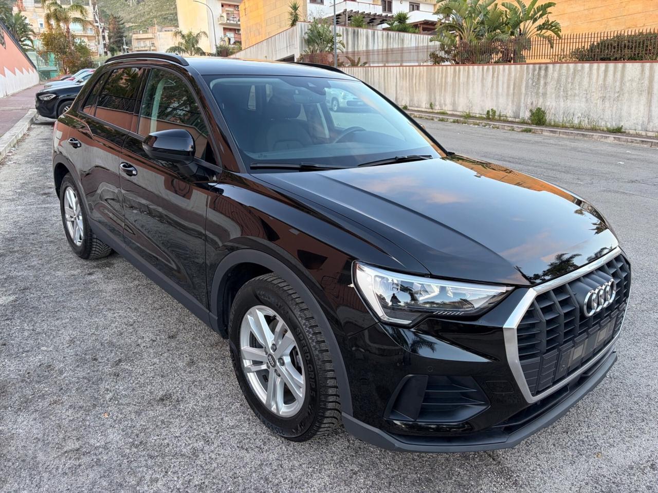Audi Q3 35 TFSI unico proprietario!!!