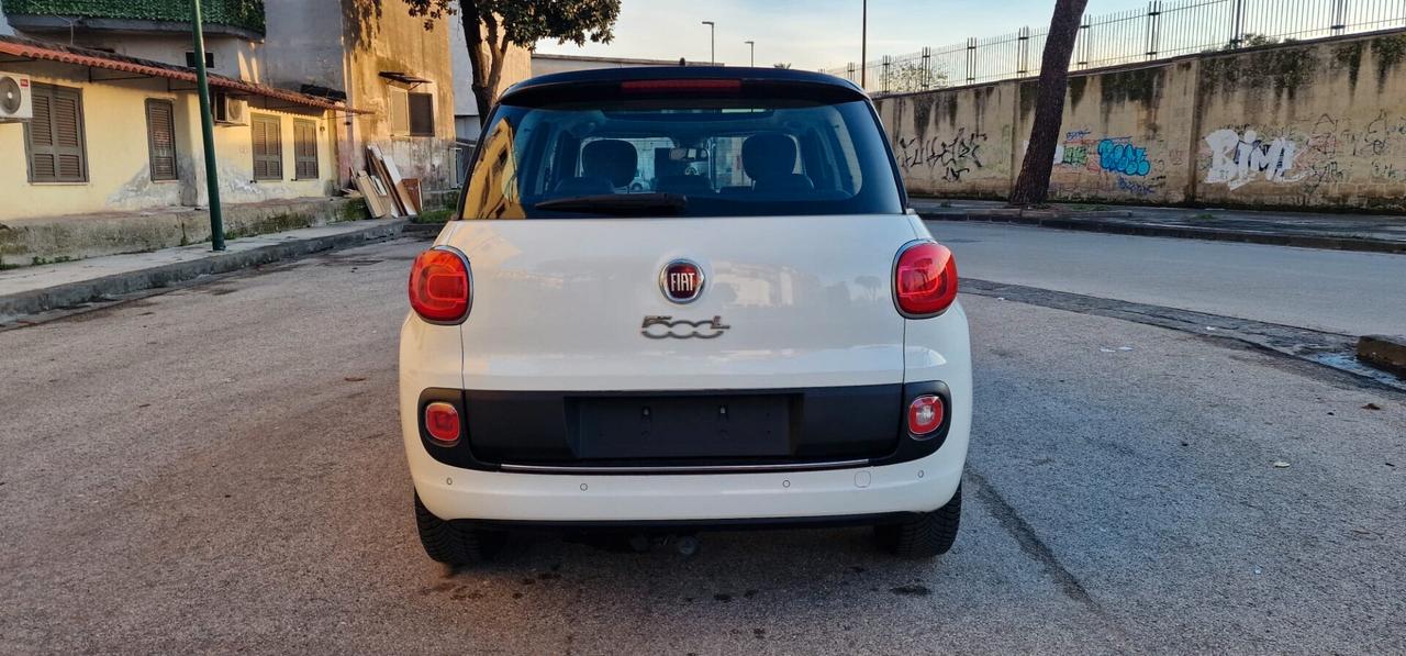 Fiat 500L 1.6 Multijet 120 CV Lounge Panoramic Edition