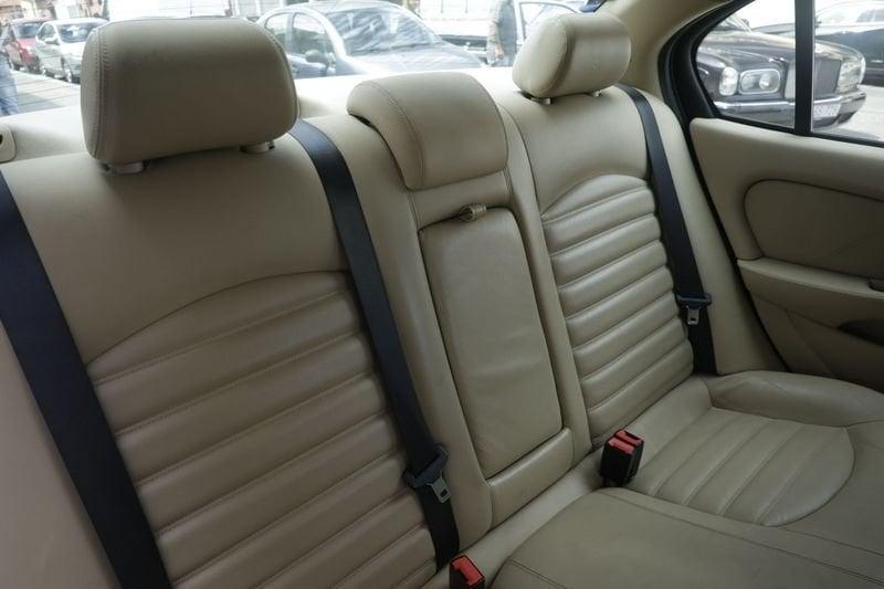 Jaguar X-Type Jaguar X-Type 2.2D cat Executive cDPF Unicoproprietario