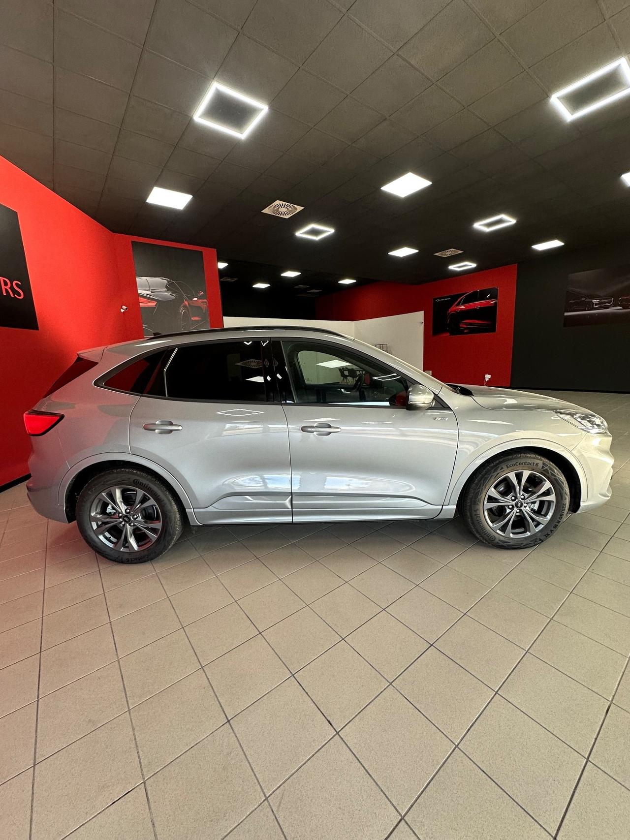 Ford Kuga 2.5 Full Hybrid 190 CV CVT 2WD ST-Line