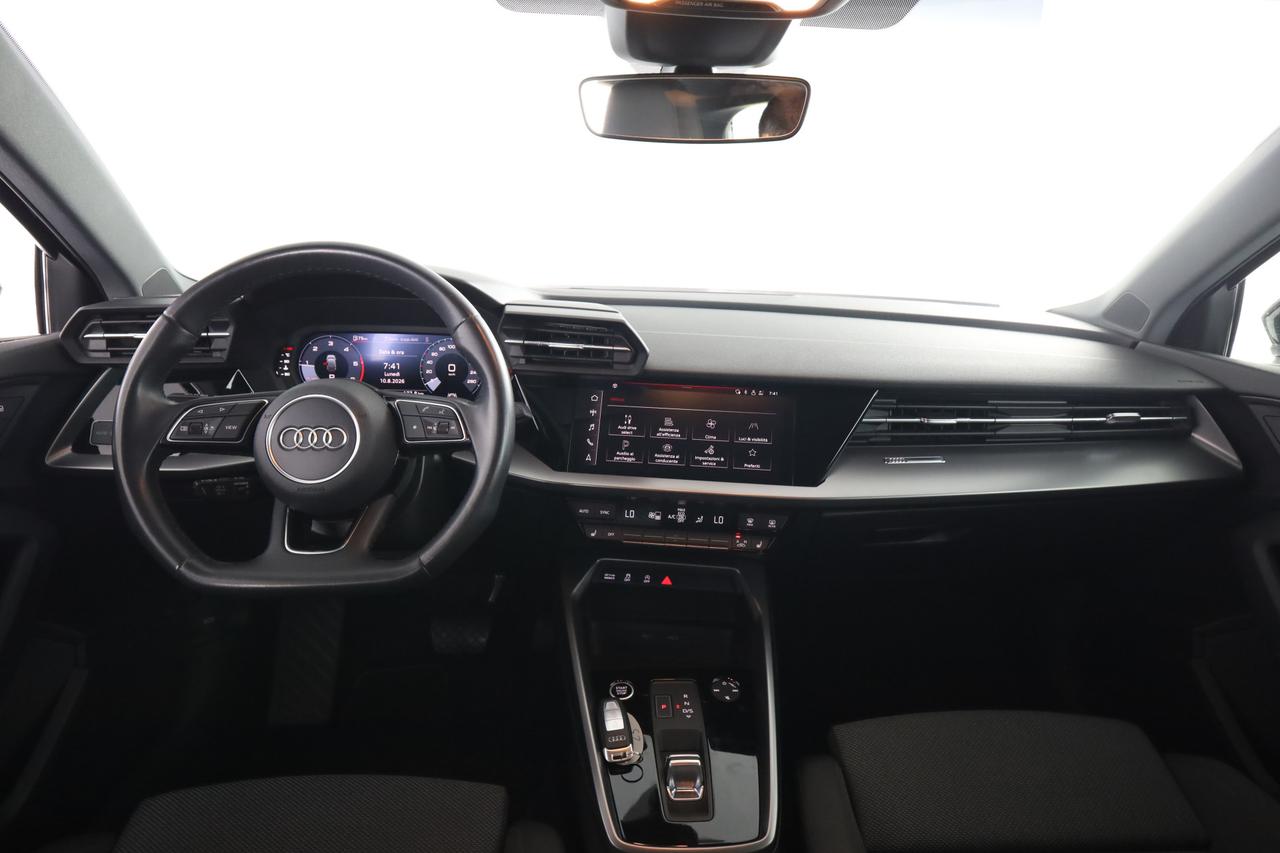 AUDI A3 4ª serie A3 SPB 30 TDI S tronic