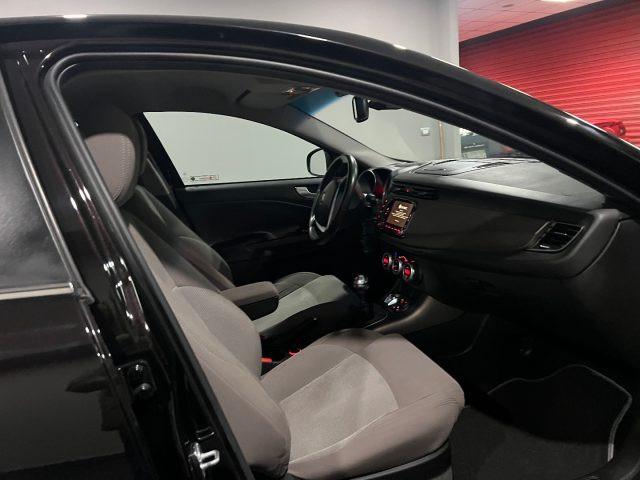 ALFA ROMEO Giulietta 1.6 JTDm-2 120 CV Distinctive