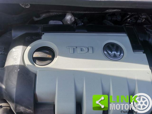 VOLKSWAGEN Touran 1.9 TDI 105CV DPF Highline 7 Posti per Neopatent..