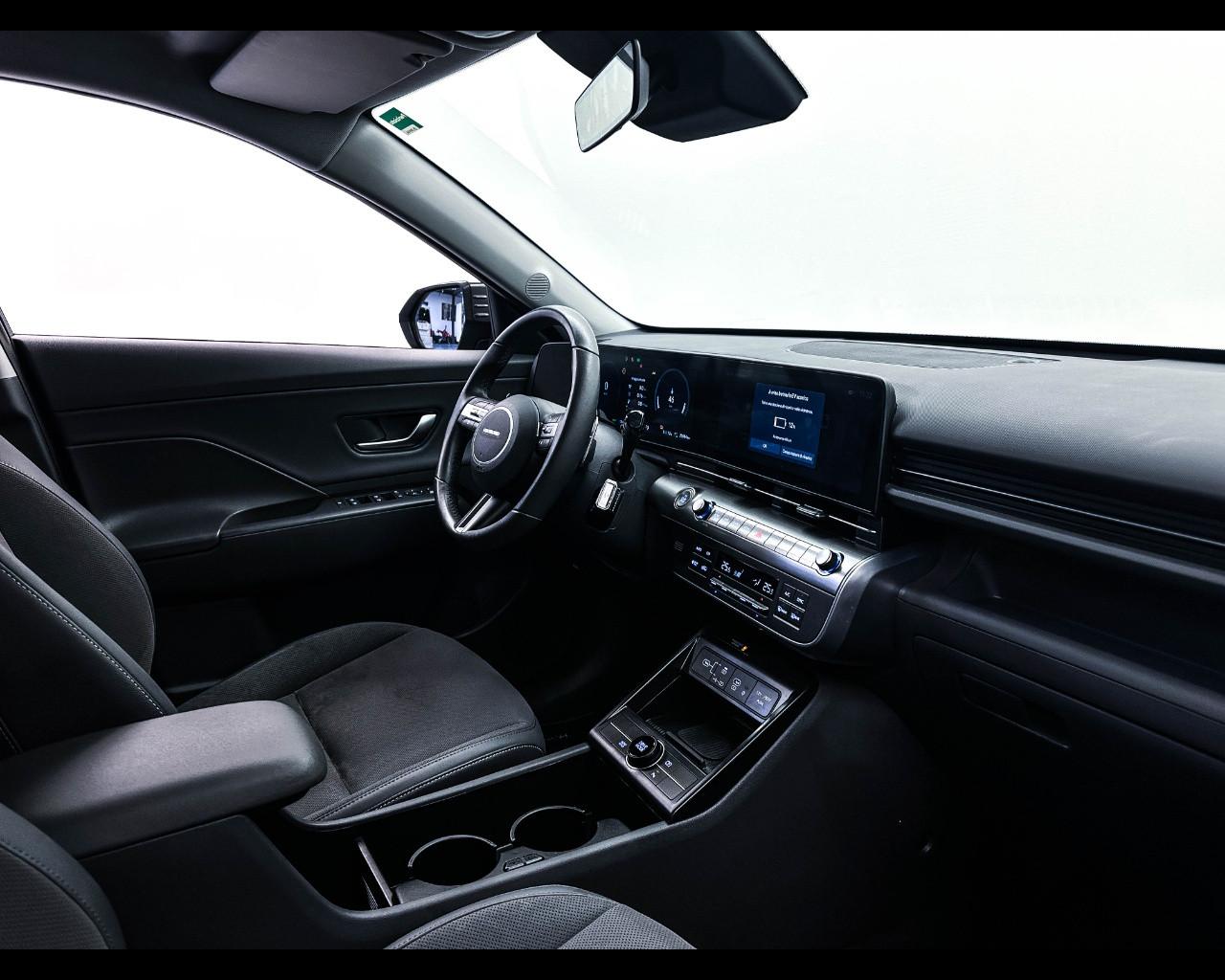 HYUNDAI Kona 2ªs. (2023-->) - Kona EV 64.8 KWh Exclusive