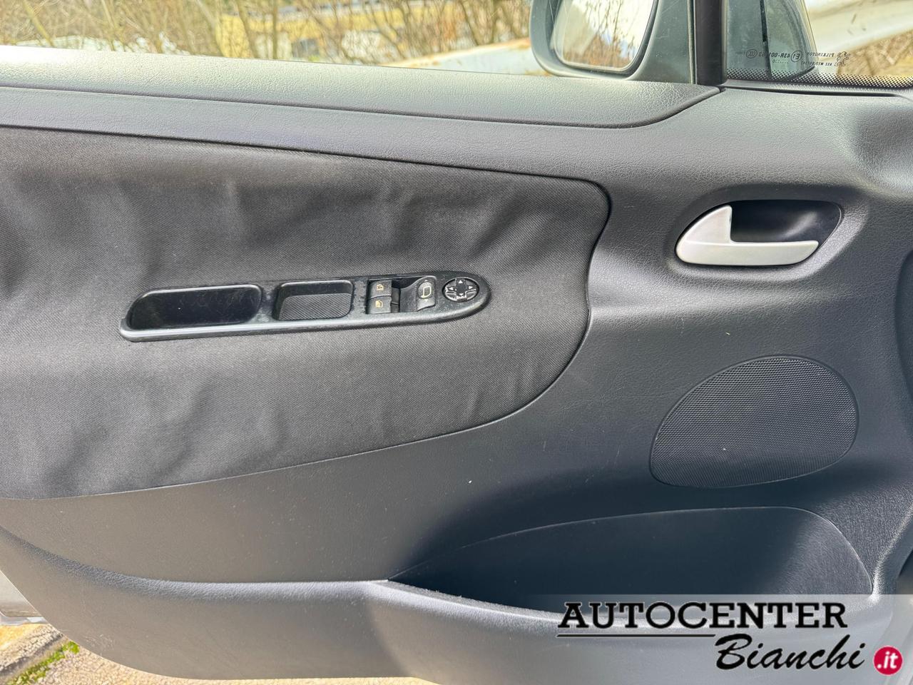 Peugeot 207 5 Porte 207 5p 1.6 hdi 8v Millesim 200