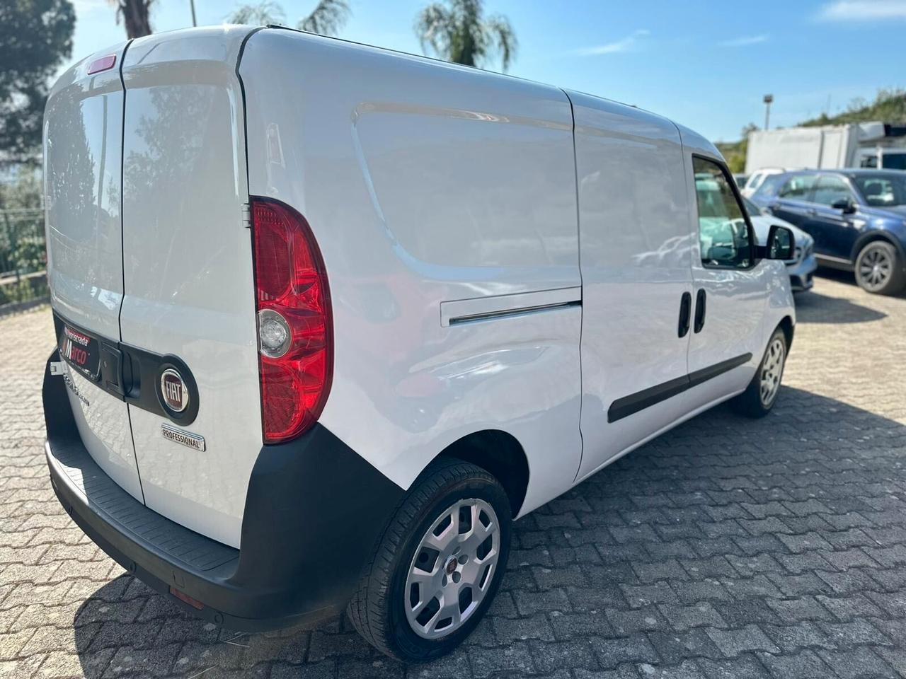 Fiat Doblo Doblò 1.6 MJT 105CV S&S PL-TN Cargo Maxi Lounge