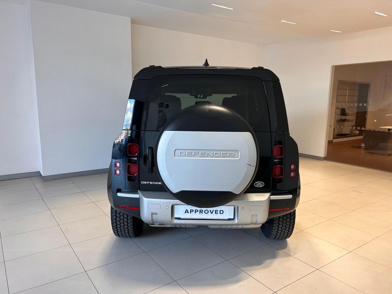 Land Rover Defender 110 3.0D I6 200 CV AWD Auto SE