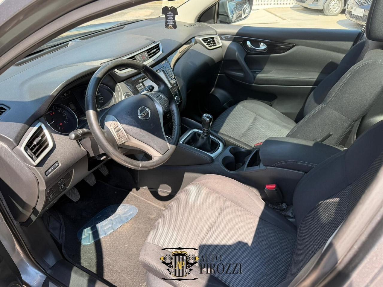 Nissan Qashqai 1.2 DIG-T 116 CV N-Connecta 2017