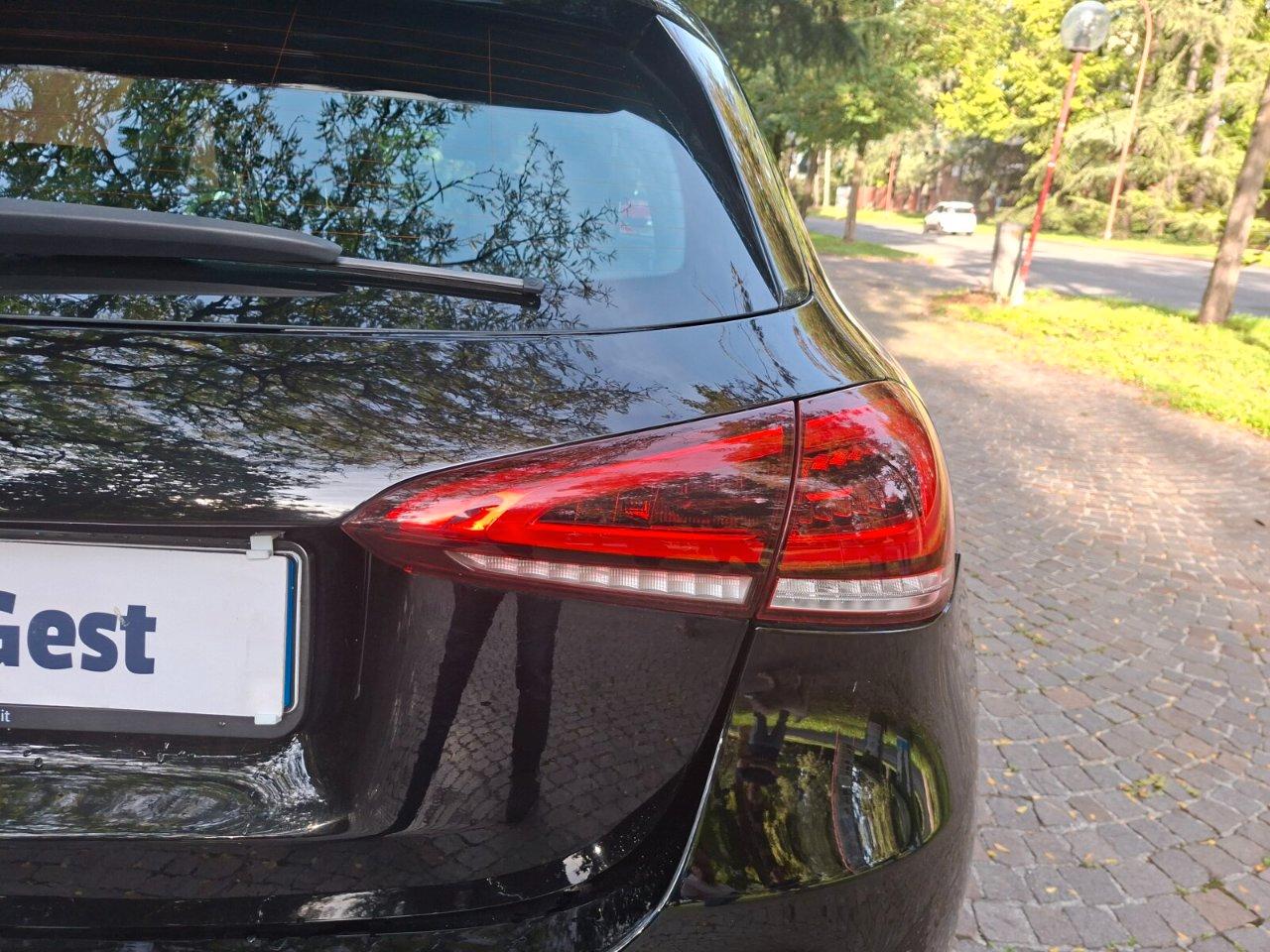 Mercedes A 180 D Sport 8G-DCT
