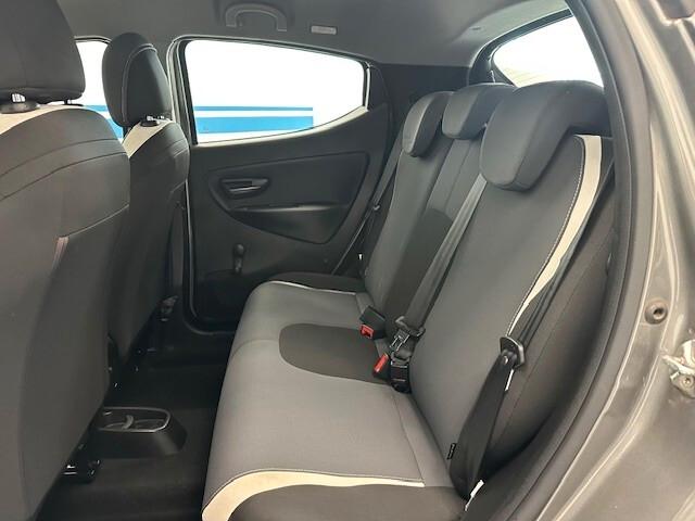 Lancia Ypsilon 1.2 8v Elefantino 69cv *74.000 KM * EURO6 *