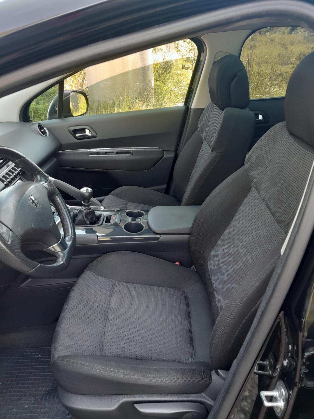 Peugeot 3008 1.6 HDi 110CV Tecno