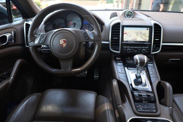 PORSCHE Cayenne 4.0 S Diesel 21" Panorama SOSPENSIONI UniPropietar