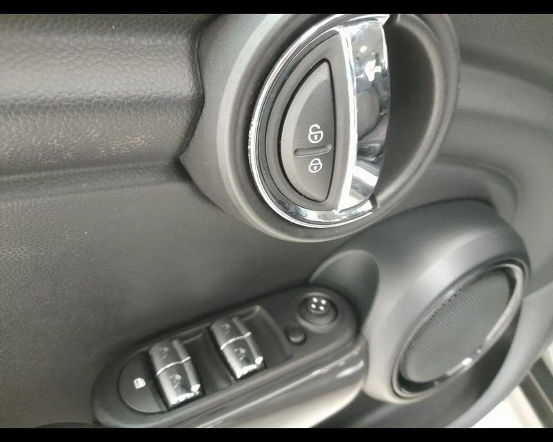 MINI Mini 5 porte Mini IV F54-F55-F56-F57 Mini 5p 1.5 One 75cv