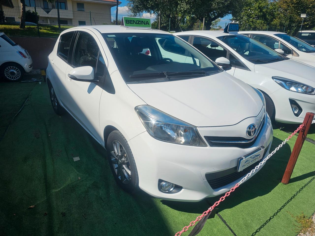 Toyota Yaris 1.0 5 porte Lounge