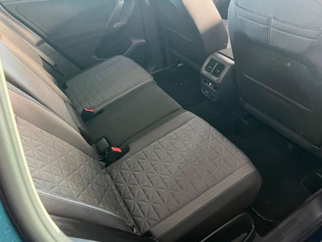 VOLKSWAGEN Tiguan 1.5 TSI