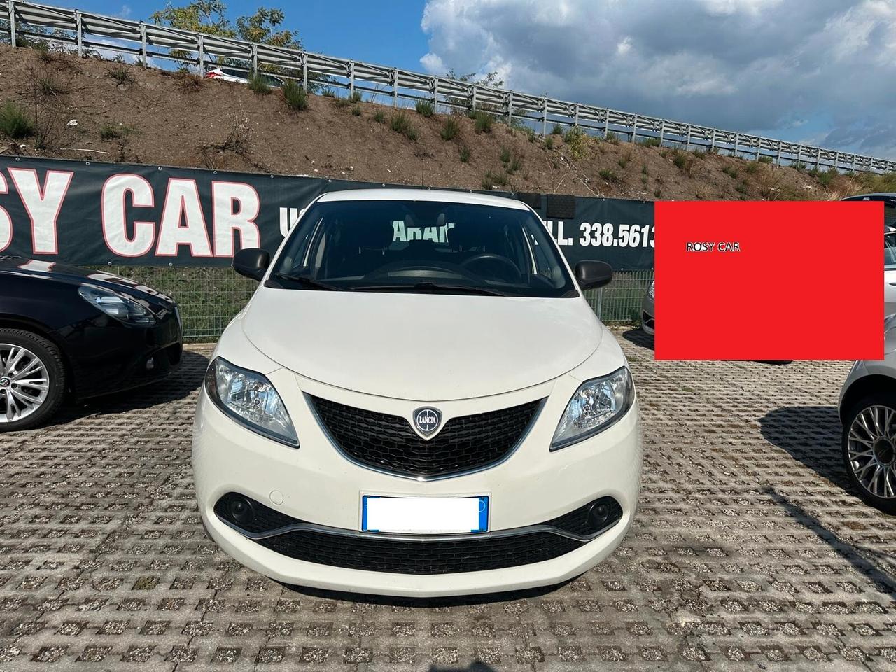 Lancia Ypsilon 1.2 69 CV 5 porte Silver-07/2017