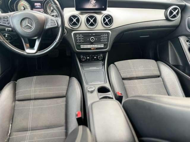 Mercedes-Benz CLA 220 CLA 220 d (cdi) sport auto