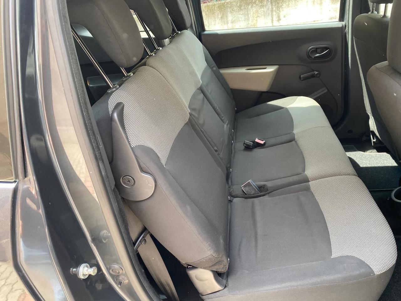 Lodgy 1.6 8V 85CV 7 posti neopatentati Euro 6b