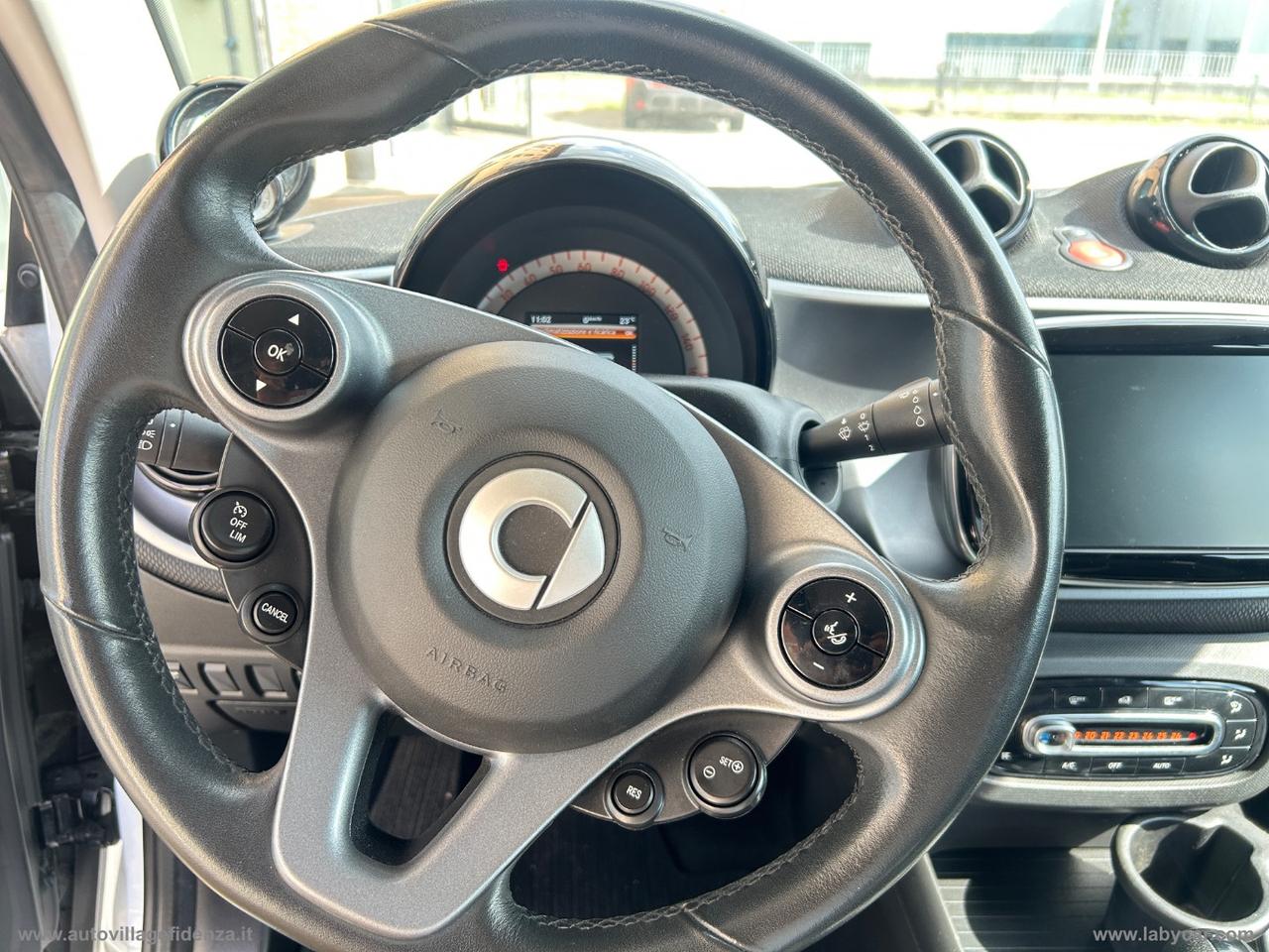SMART fortwo EQ cabrio Passion