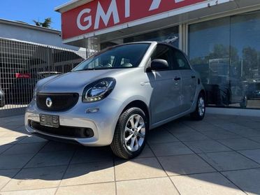 SMART ForFour 1.0 71CV TWINAMIC VETTURA PER NEOPATENTATI