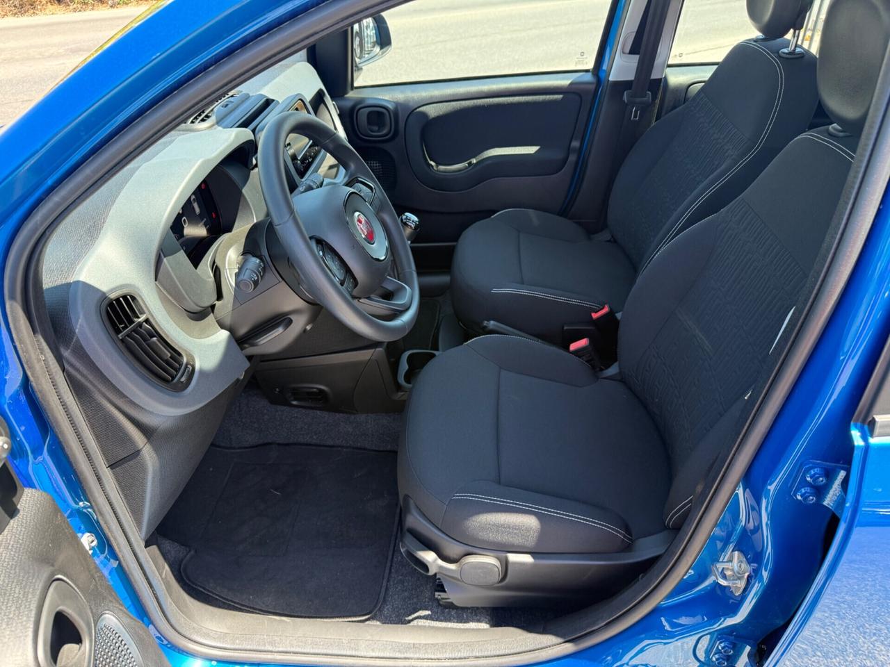 DISPONIBILE SOLO A NOLEGGIO RENT Fiat Panda Hybrid