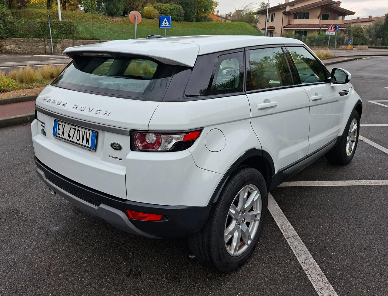 Land Rover Range Evoque 2.2 TD4 5p. Dynamic
