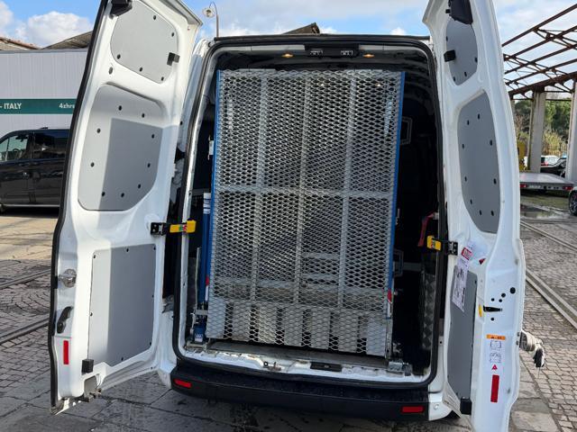 FORD Transit Custom 300 2.0 EcoBlue Hybrid 130 PL ALLESTITO RAMPA
