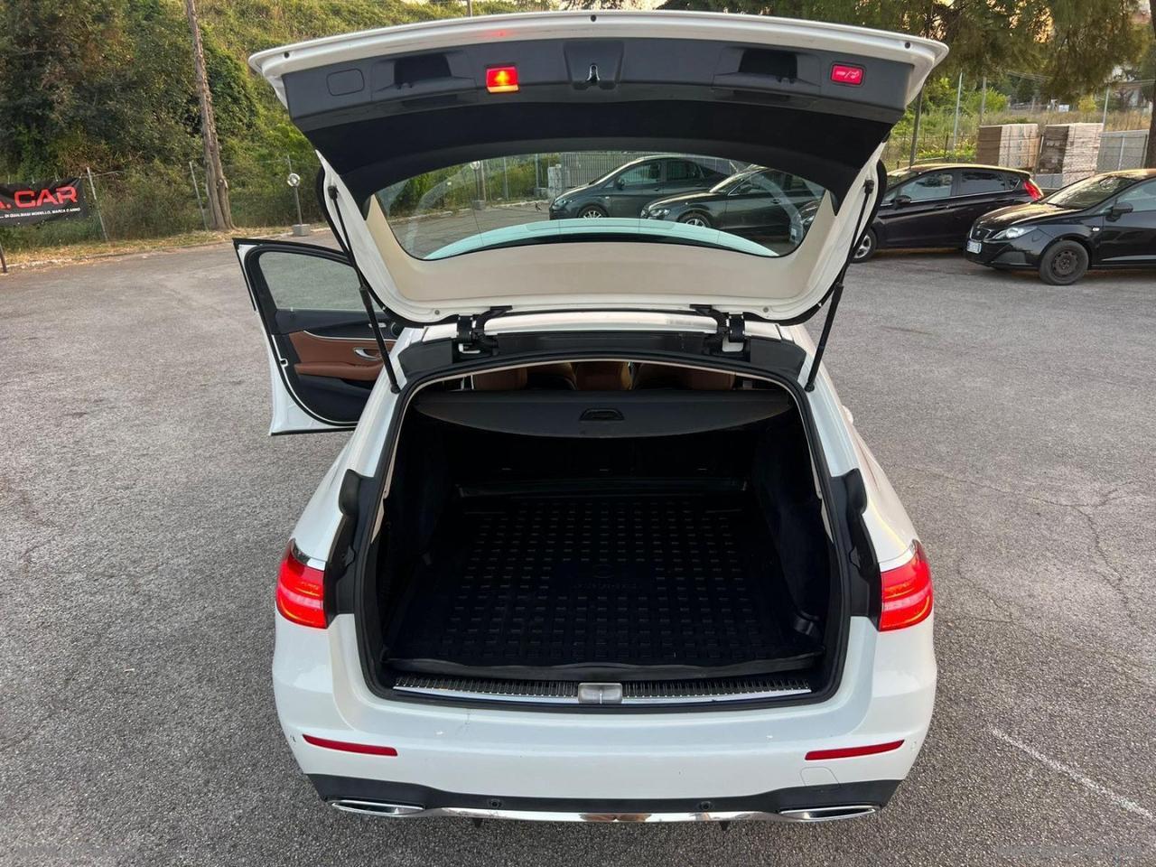 MERCEDES-BENZ E 220 d S.W. Auto Premium