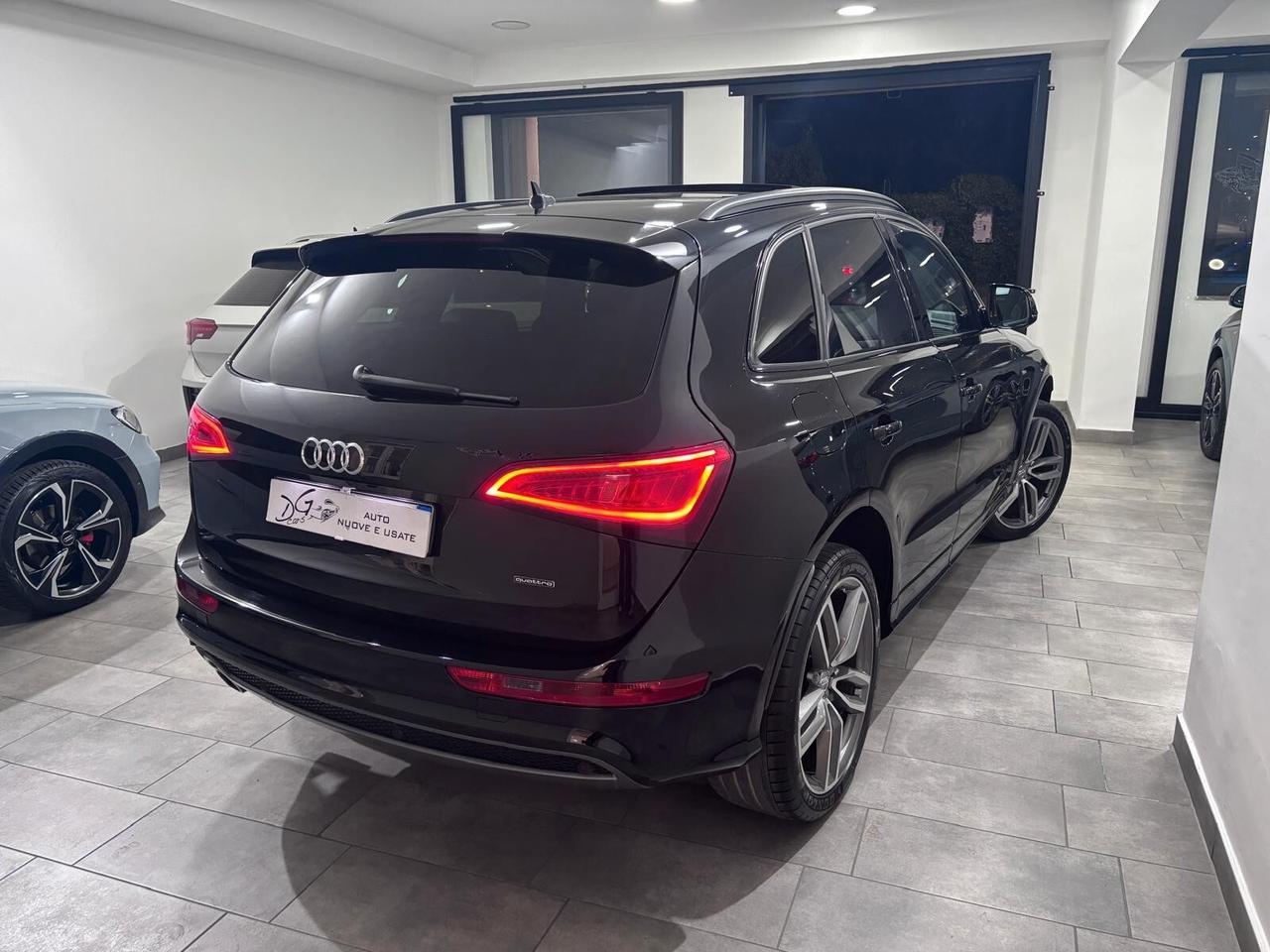 AUDI Q5 2.0 S-TRONIC S-LINE EDITION TETTO-RETRO