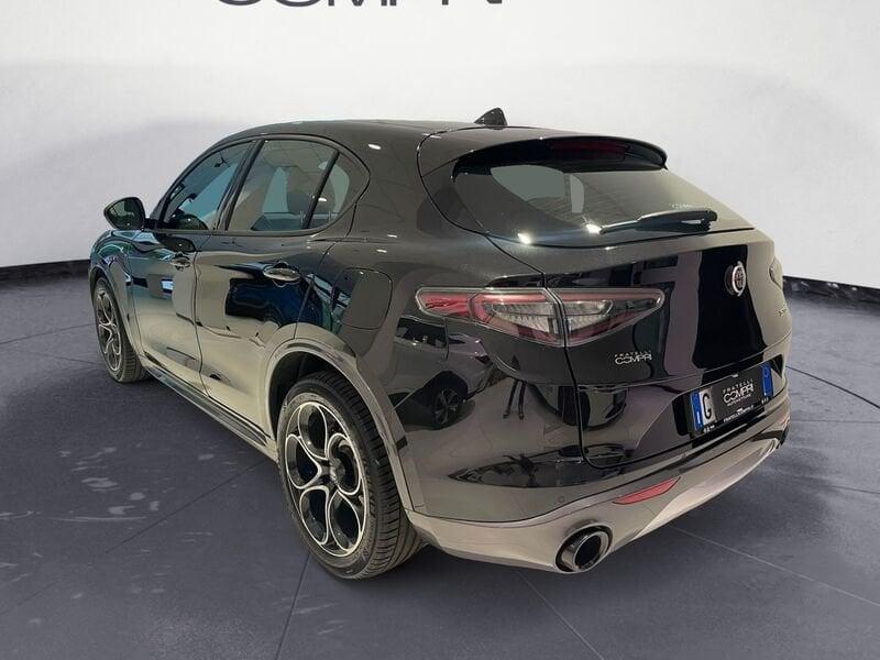 Alfa Romeo Stelvio 2.2 Turbodiesel 160 CV AT8 RWD Ti