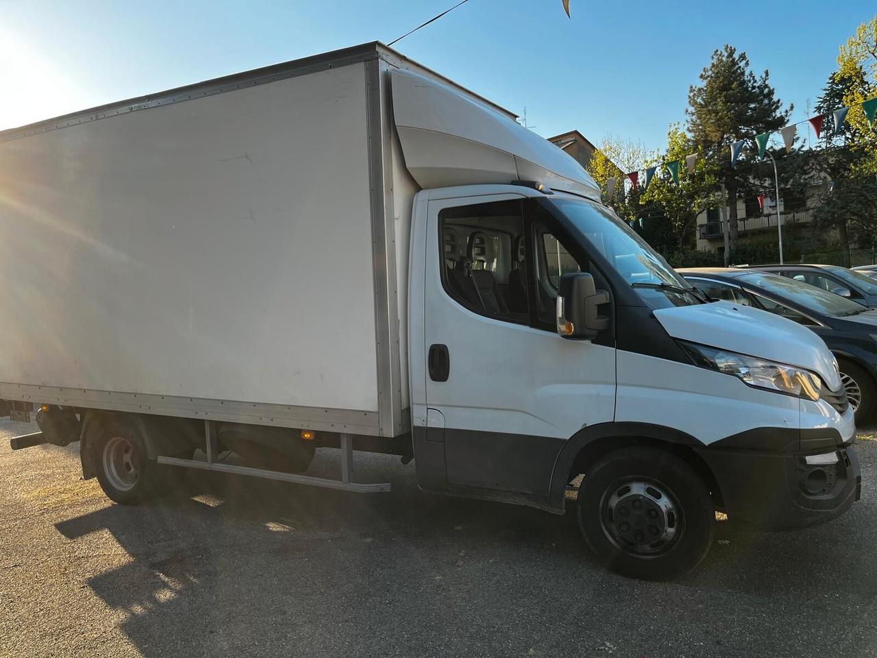 IVECO DAILY 35C16 BOX + SPONDA - 2017