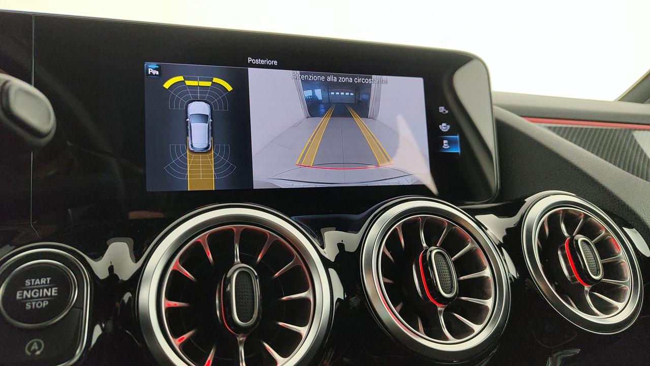 Mercedes-Benz GLA-H247 2020 - GLA 180 d Premium auto