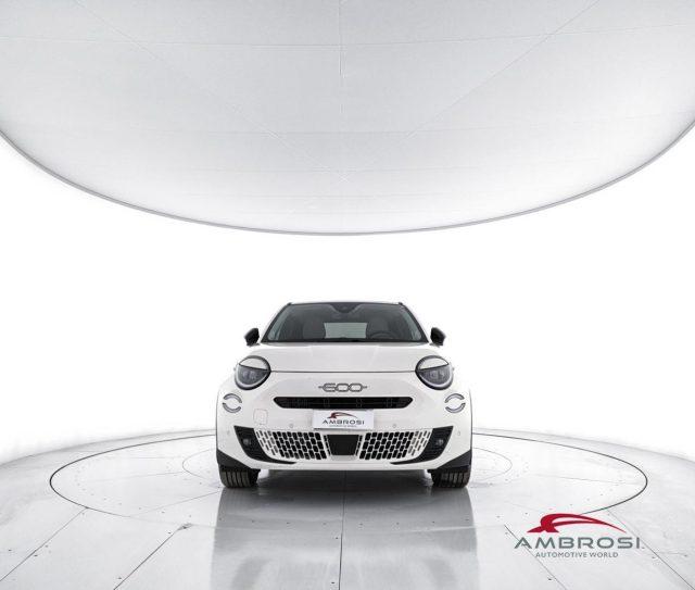 FIAT 600 1.2 hybrid La Prima 110cv auto