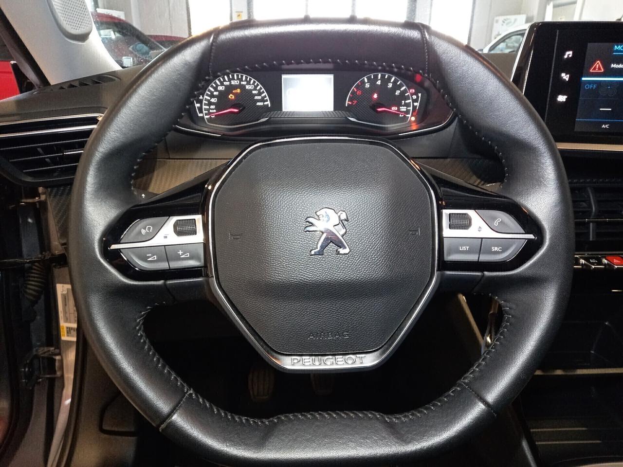 Peugeot 2008 29.000 KM 2021