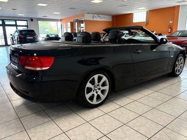 BMW 320 320i cat Cabrio Automatica Navi