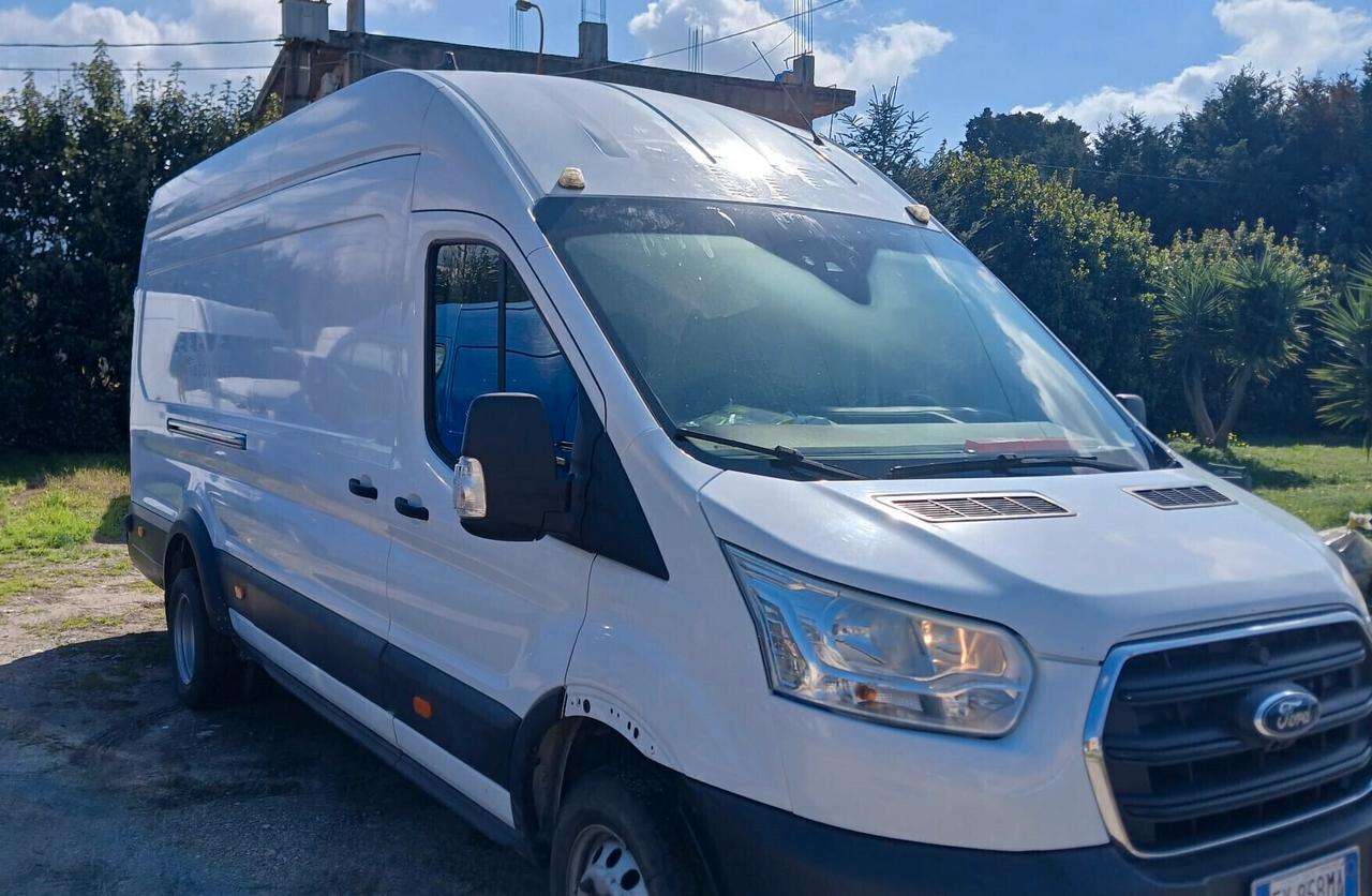 Ford Transit gemellato Superalto