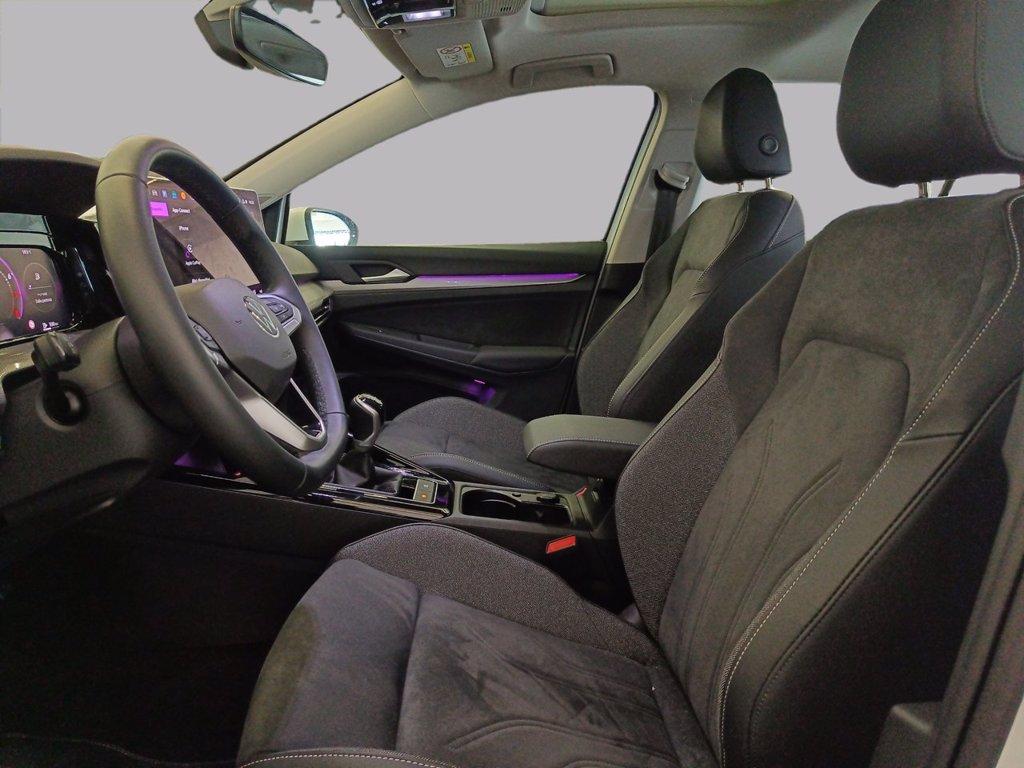VOLKSWAGEN Golf 1.5 tsi style 150cv del 2025