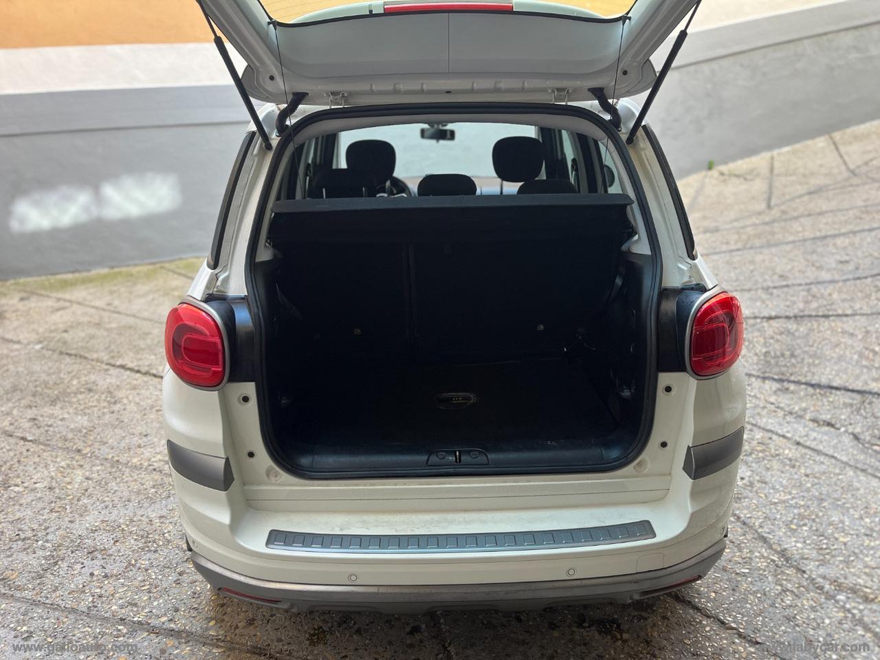 FIAT 500L 1.4 95 CV Cross