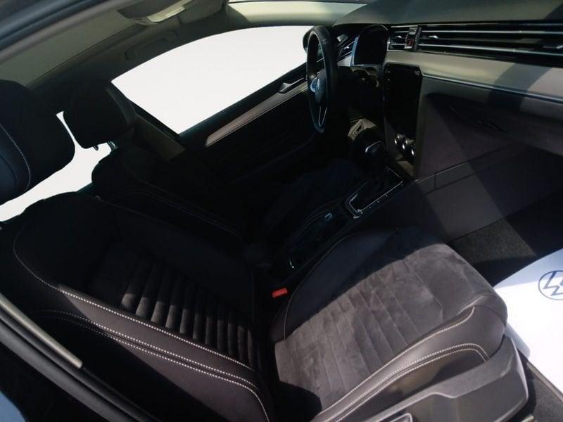 Volkswagen Passat Variant 2.0 TDI 190 CV SCR DSG Executive BMT